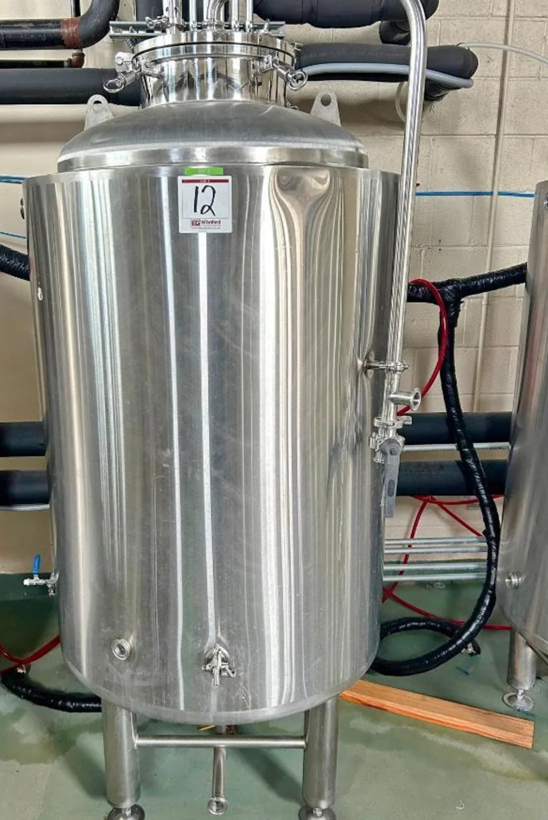 4bbl Glycol Jacketed, insulated, brite tanks/serving tanks - Brewhouse Equipment Group