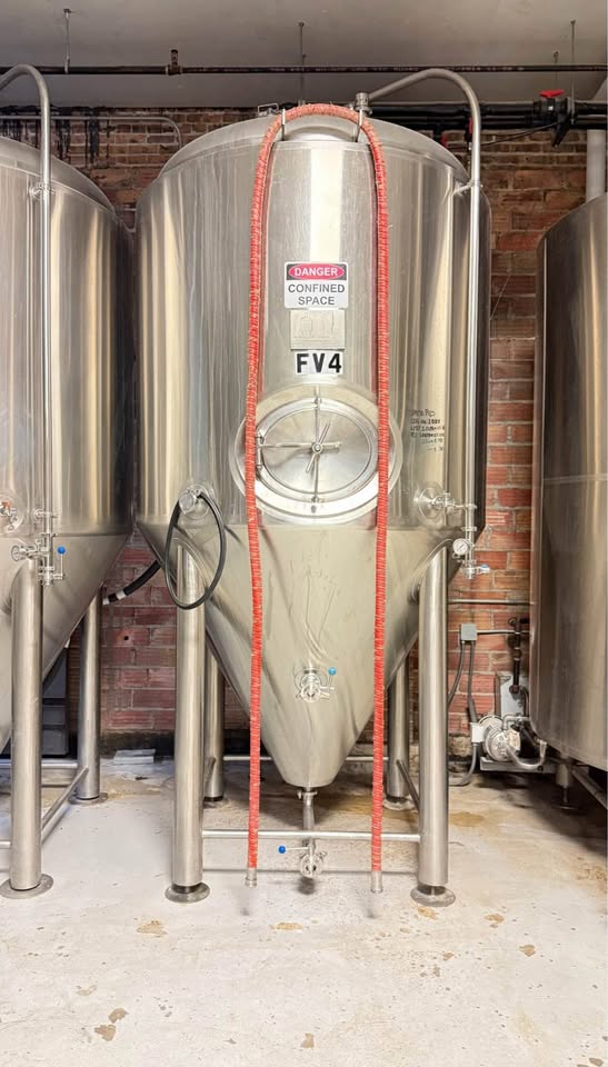 30 BBL Unitank Fermenters – Complete w/ Pipework