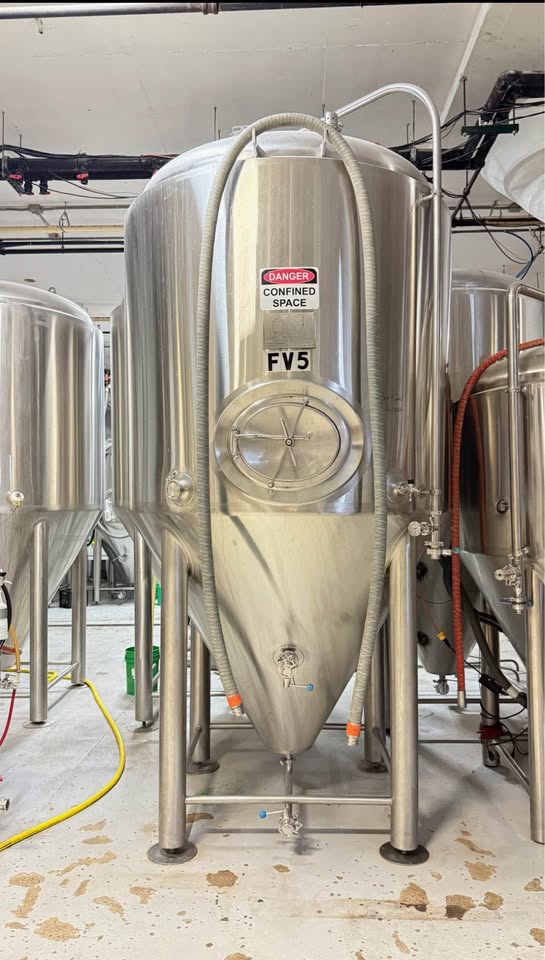 30 BBL Unitank Fermenters – Complete w/ Pipework