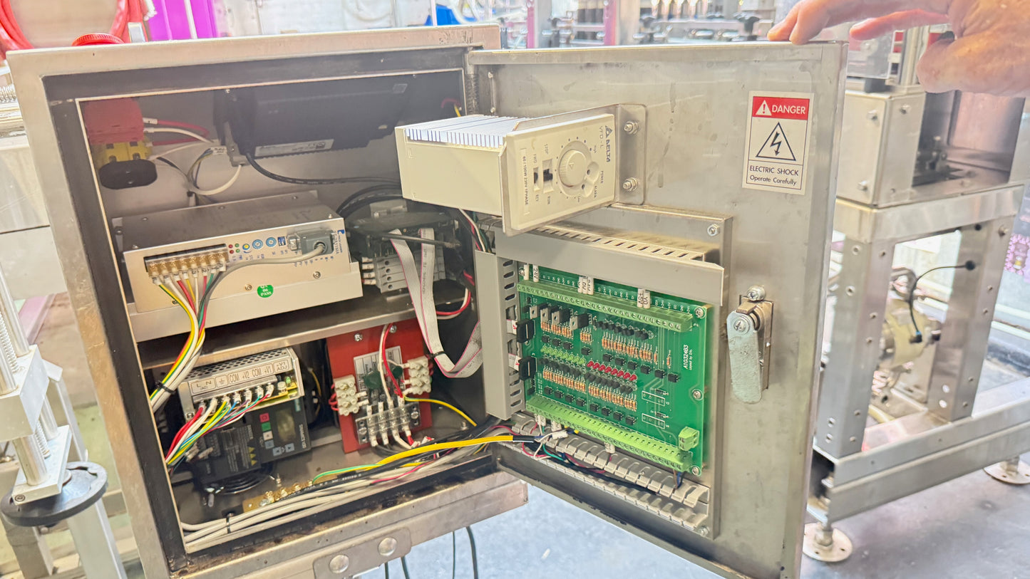 Pack Leader PL-11 (Pro) Canning Line beer can and bottle Labeler