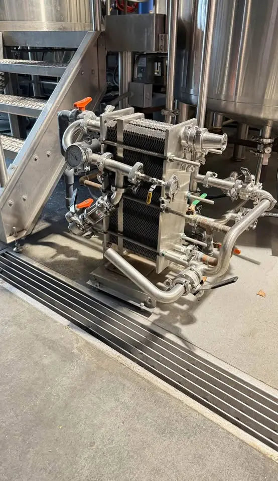 Century 10bbl Steam Brewhouse– Complete System w/ MT, BK, HLT, Platform & Pumps