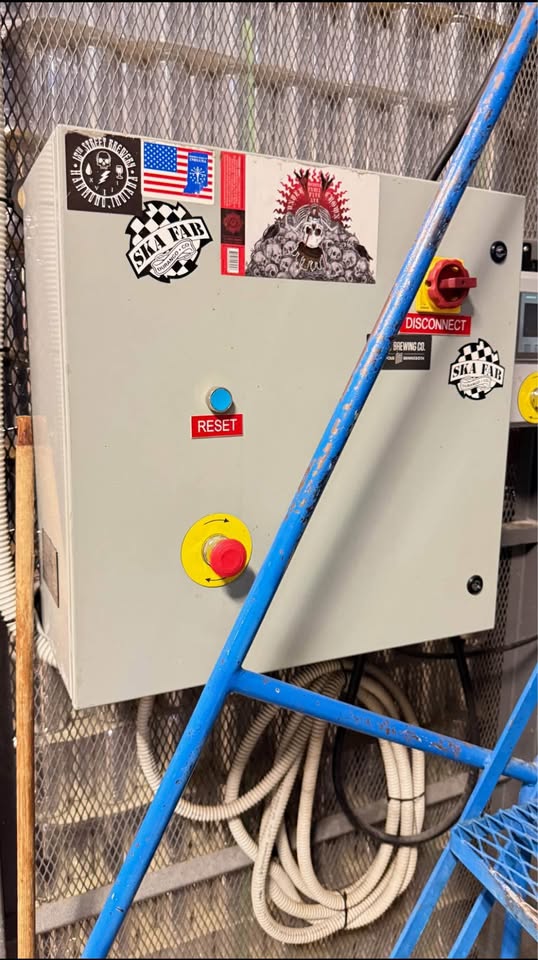 SKA Fab Automatic Depalletizer – 200-240V, 3 Phase