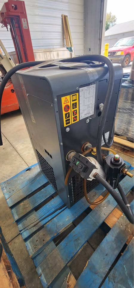 (Reduced!) Atlas AF-10P 10HP Air Compressor