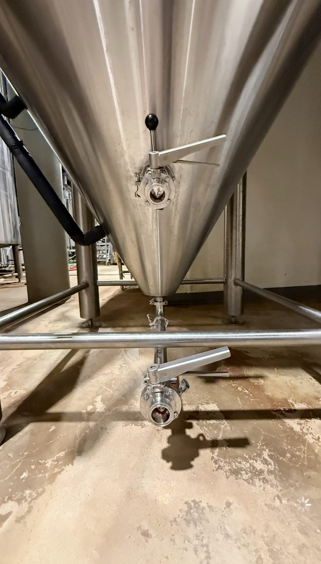 20 BBL BrewSmart Unitanks – From Washington DC Closure