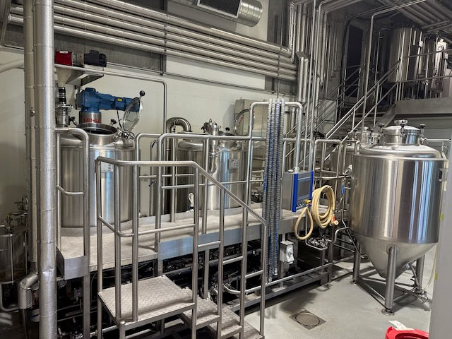 (Reduced!) Lehui 4bbl Steam Brewhouse – Mash/Lauter, Boil Kettle, HLT/CLT Combow/ Controls& Platform