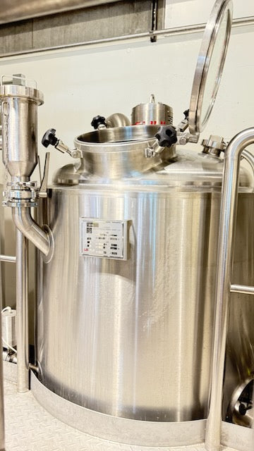 (Reduced!) Lehui 4bbl Steam Brewhouse – Mash/Lauter, Boil Kettle, HLT/CLT Combow/ Controls& Platform