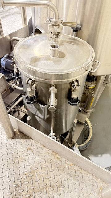 (Reduced!) Lehui 4bbl Steam Brewhouse – Mash/Lauter, Boil Kettle, HLT/CLT Combow/ Controls& Platform