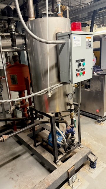 (Reduced!) Columbia 9.5 HP Steam Boiler (~318,000 BTU/hr) –
