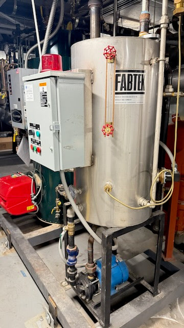 (Reduced!) Columbia 9.5 HP Steam Boiler (~318,000 BTU/hr) –