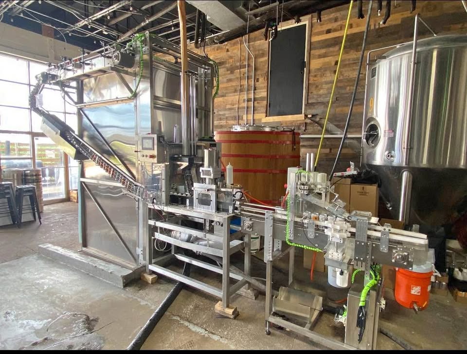 Alpha Automatic Can Depalletizer – 208V 3-Phase | Used Brewery Equipment